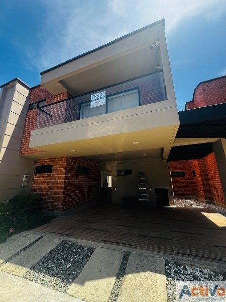 Casa disponible para Venta en Rionegro San Antonio De Pereira Foto numero 1