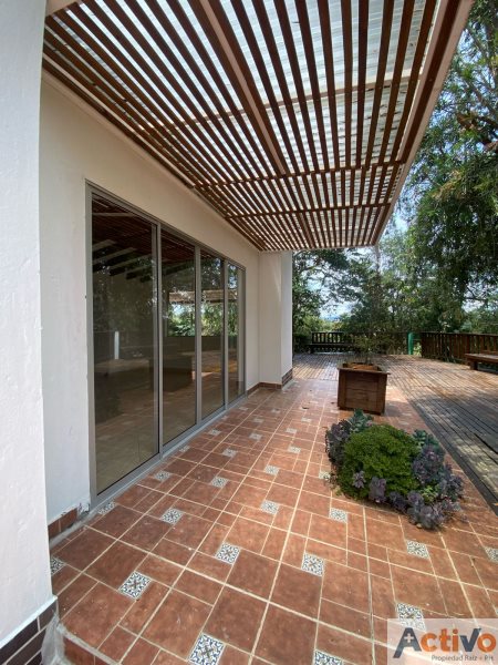 Finca disponible para Arriendo en Rionegro Centro Foto numero 1